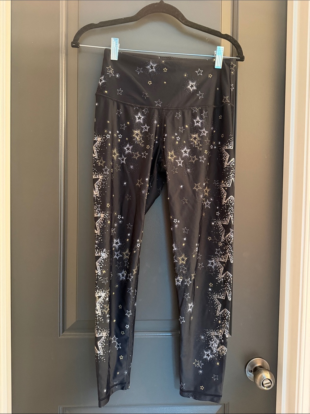 Victoria's Secret Black Starfoil Print Leggings Size M